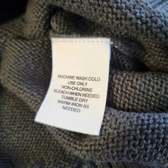 St. John's Bay Green Knit Grandpa Sweater Vest - Picture 5 of 9